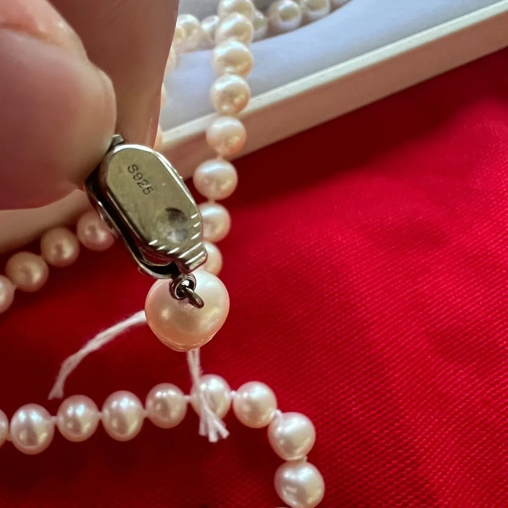 Viki Lynn Elegant Freshwater Necklace Pearl Jewelry Set - Picture 6 of 15